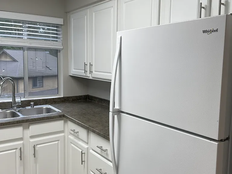 Redmond Park Apts — Photo 85