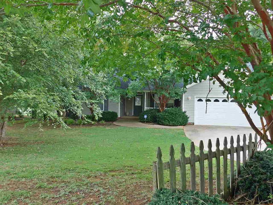 2nd image of 230 Bethany Ct