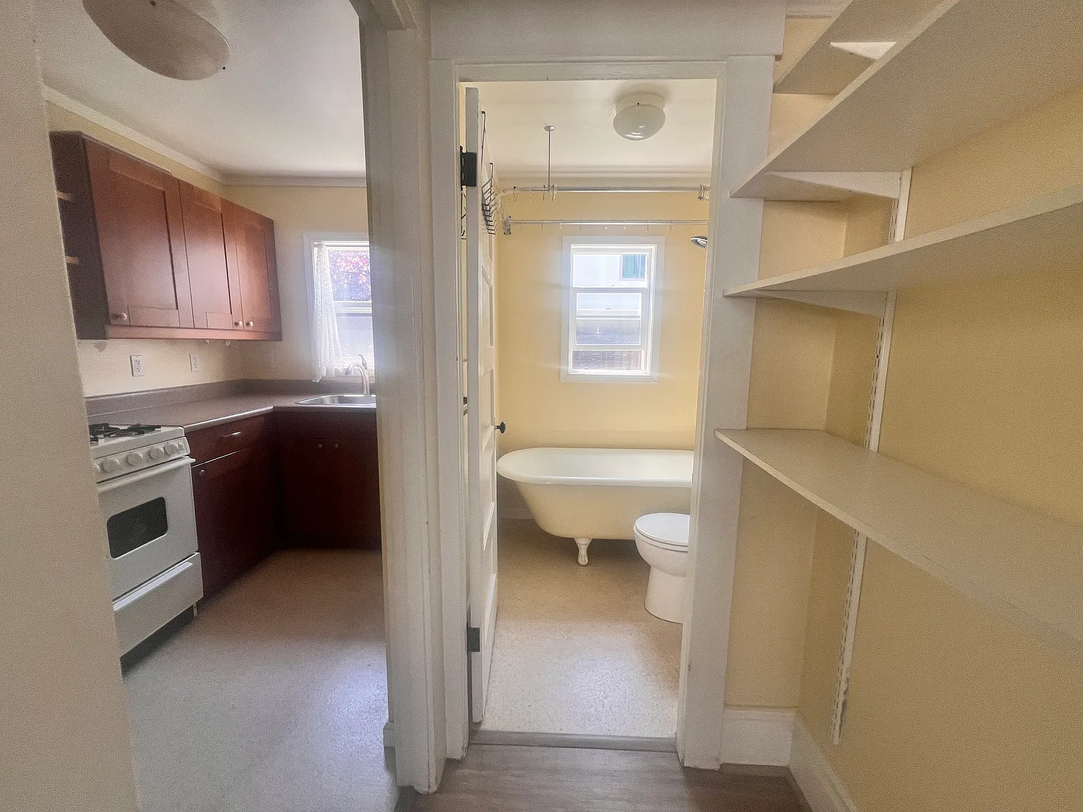 324B Church St — Photo 3