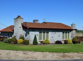 931 Barker Rd, Granger, WA 98932