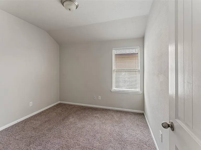 8014 Oxbow Manor Ln — Photo 20