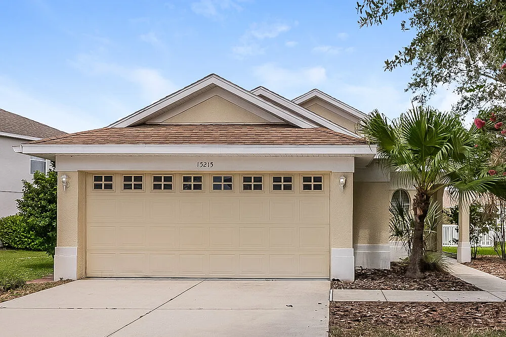3 bed, 2.0 bath, 1411 sqft, $2,445 — Photo 1