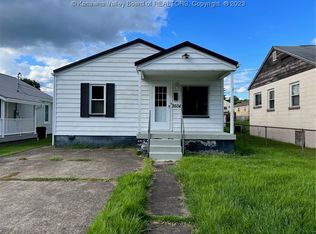 2604 Monroe Ave, Saint Albans, WV 25177