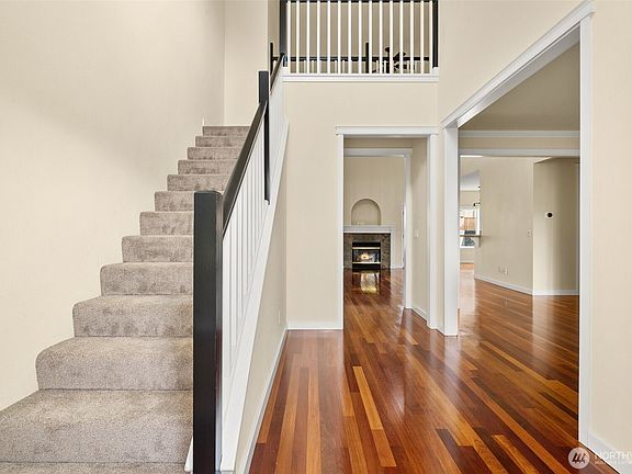4th image of 2535 Buckingham Drive SE