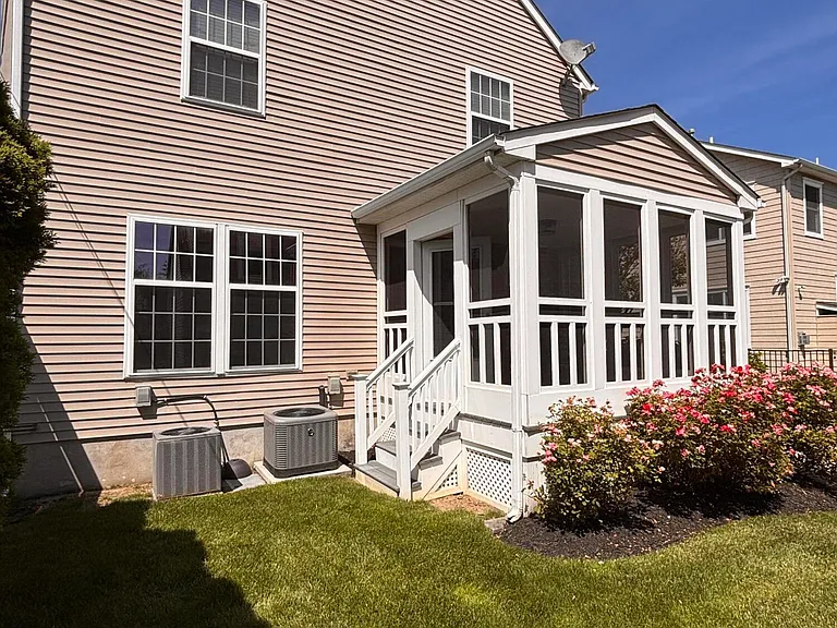 513 Evergreen Ave — Photo 26