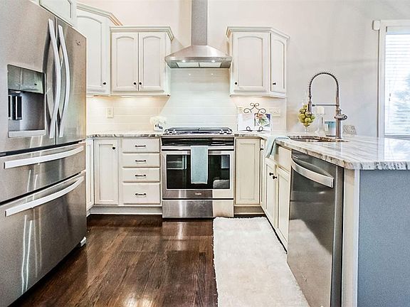 5th image of 6528 Cuddy Ct