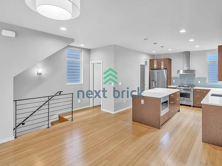 1503 NW 90th St — Photo 12