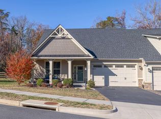 390 Winding Rd, Keswick, VA 22947