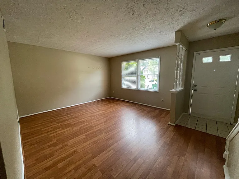 3728 Meadow Rue Ln — Photo 8