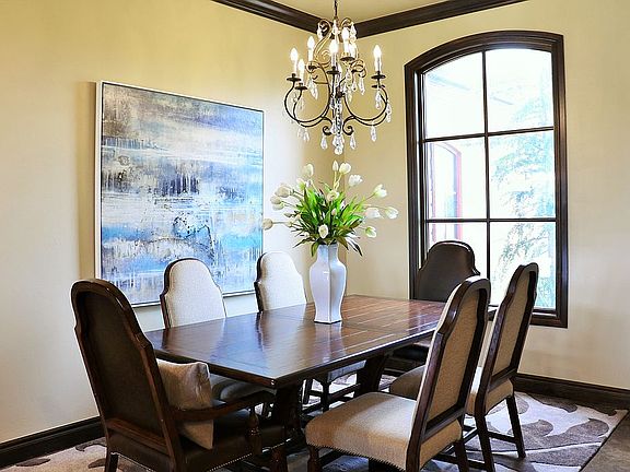 Formal Dining