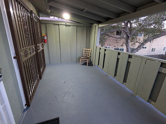 4th image of 1141 Sunset Blvd #C