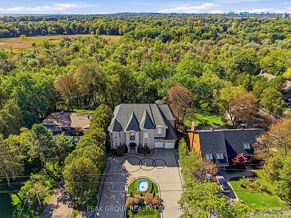 5th image of 492 Rougemount Dr