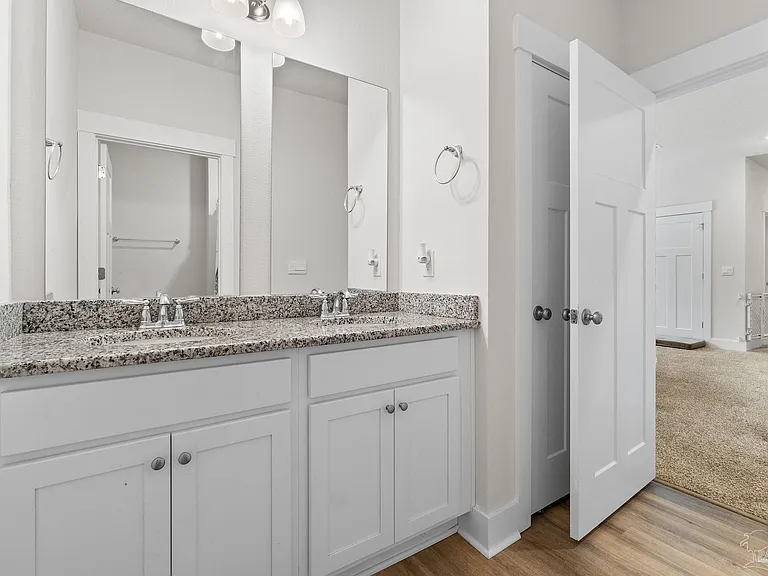 6060 Rutherford Loop — Photo 17