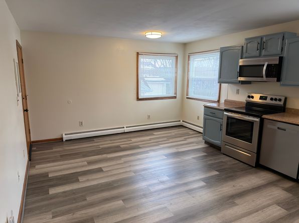 12 Hilltop Ave FLOOR 1