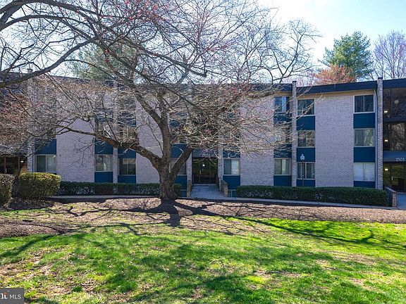 2nd image of 2505 Baltimore Rd APT 6