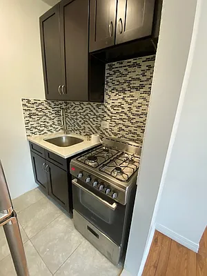 Rented by Nathan Joseph & Associates Inc. | media 21