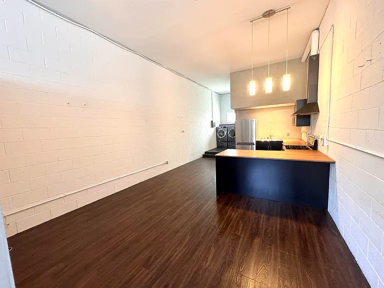 626 Shaw Rd #3 — Photo 3