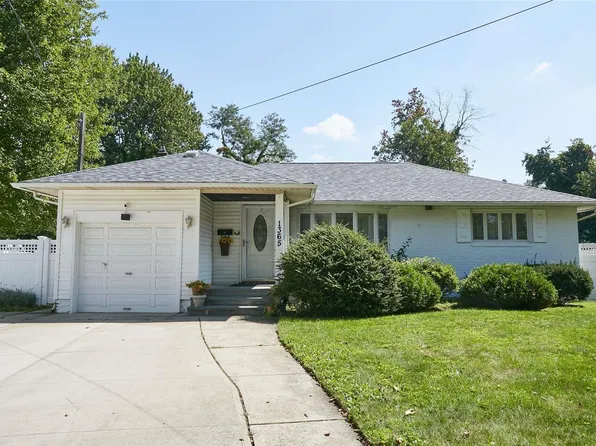 1365 Carole, Valley Stream, NY 11580