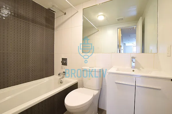 Rented by null | media 7