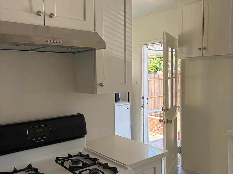 2383 Belmont Ave #2383 — Photo 9