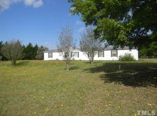 160 Wagner Ln, Newton Grove, NC 28366