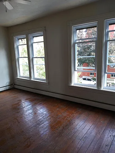 849 E Orange St #2 Photo 1