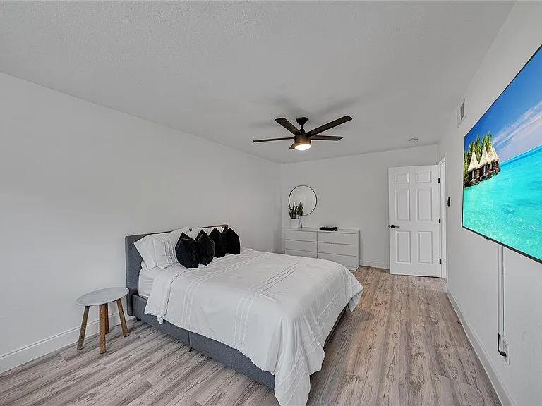 6738 Eastridge Dr #101 — Photo 15