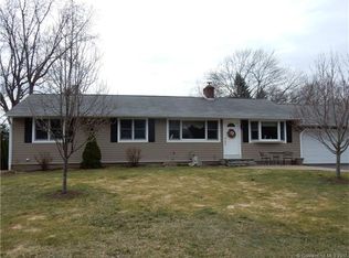 290 Timber Ln, Cheshire, CT 06410