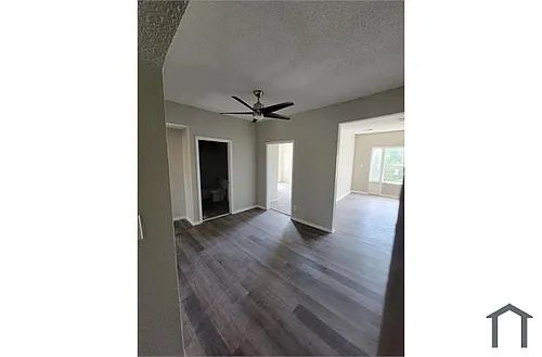 901 Benton Blvd Photo 1