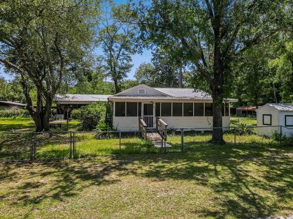 340 S Squirrel Ave, Wewahitchka, FL 32465
