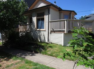 513 N Cook St, Portland, OR 97227