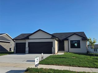 6188 Cope Dr, Marion, IA 52302