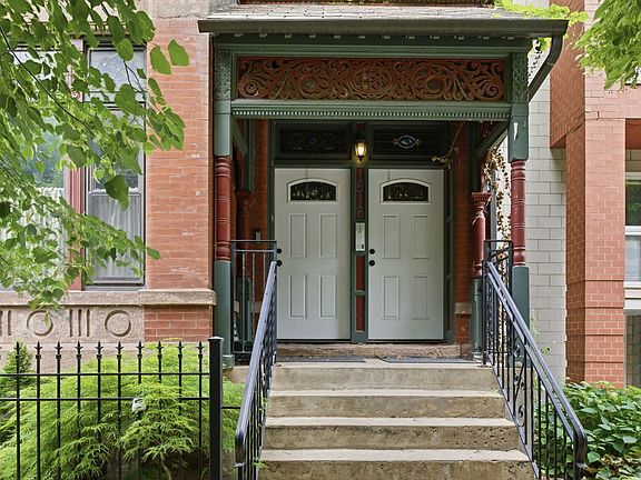 3rd image of 1516 N Mohawk St APT 3F