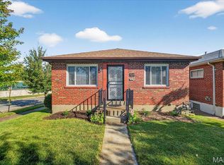 4169 Parker Ave, Saint Louis, MO 63116