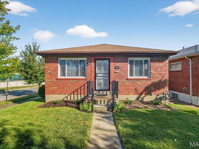 4169 Parker Ave, Saint Louis, MO, 63116