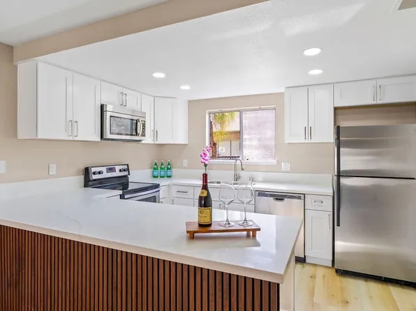 3243 Savalli St Unit D, Las Vegas, NV 89102