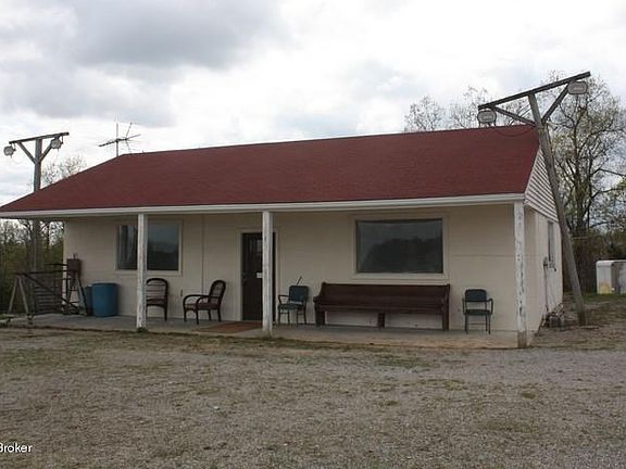 8210 Lawerence Hayse Rd