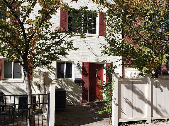2nd image of 1201 N Van Dorn St