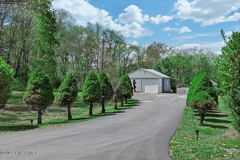 2nd image of 1365 Waterworks Road