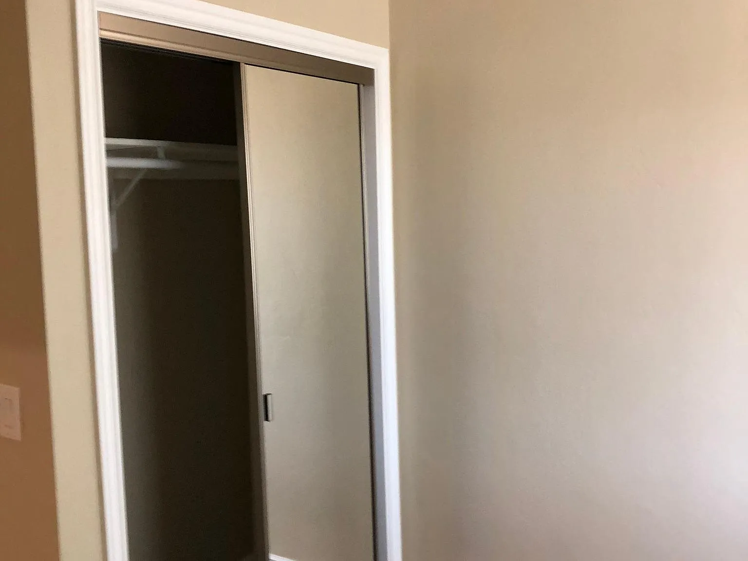 3 bed, 1.5 bath, 958 sqft, $1,450 — Photo 4