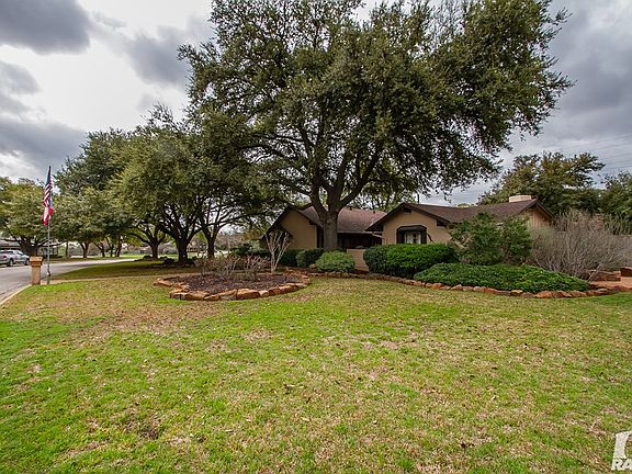2nd image of 2633 Vista Del Arroyo Dr