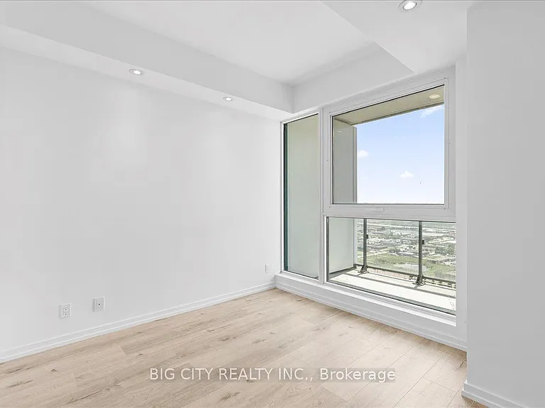 1000 Portage Pkwy #4107 — Photo 7