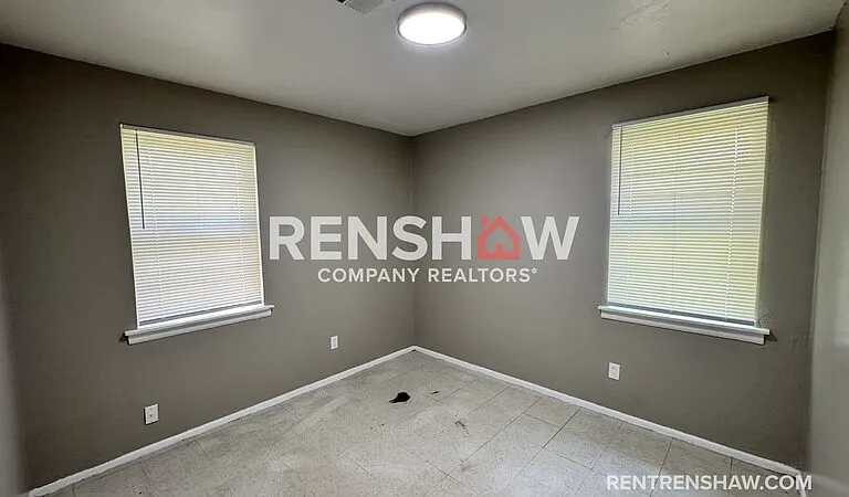 220 Vernelle Ave — Photo 9