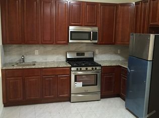 1752 Hobart Ave #1ST, Bronx, NY 10461