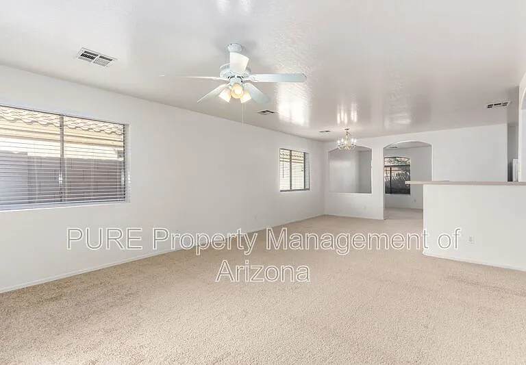 1816 S 106th Ln — Photo 11