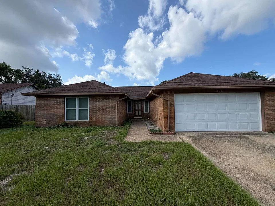 836 Boulevard De Lorleans