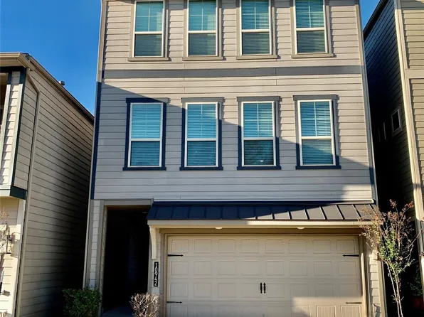 10942 Cannes Memorial Dr, Houston, TX 77043