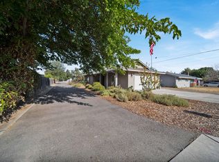 1582 Diamond St, Anderson, CA 96007