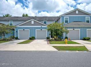 883 Capitol Pkwy, Jacksonville, FL 32218