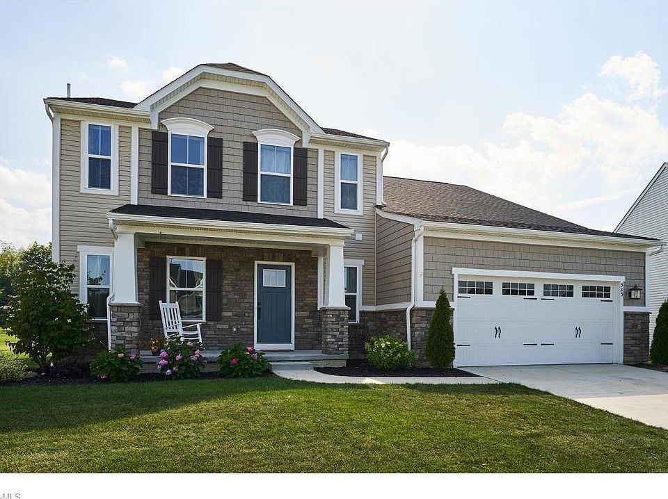 1st image of 345 Bridgeworth Point Dr